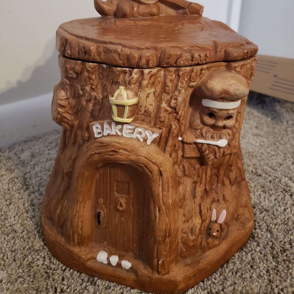 Twin Winton Keebler Elf Bakery Cookie Jar